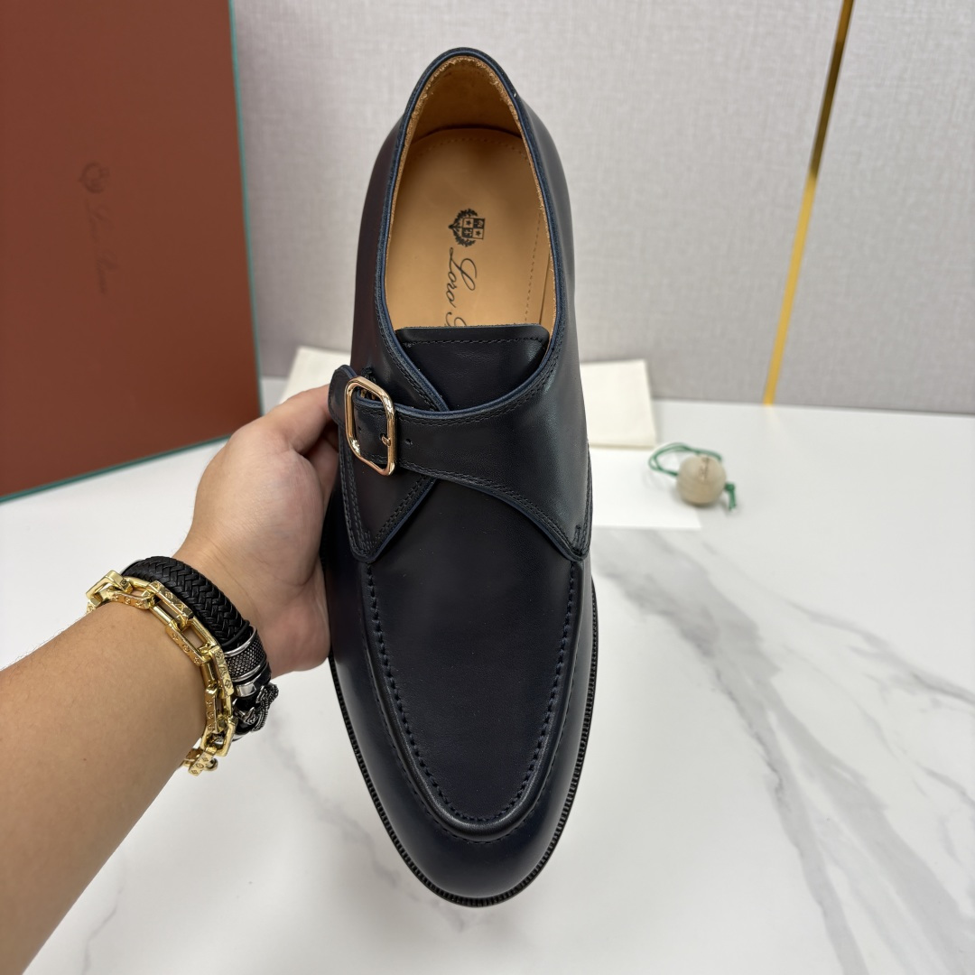 💋💍LP家新品 Loro Pian* 诺悠*翩雅 孟克单扣皮鞋鞋 选用蜡面小牛皮打造 独特的 💋💍LP家新品 Loro Pian* 诺悠*翩雅 孟克单扣皮鞋鞋 选用蜡面小牛皮打造 独特的