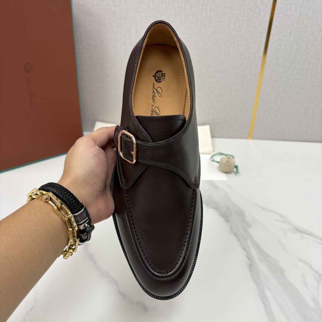 💋💍LP家新品 Loro Pian* 诺悠*翩雅 孟克单扣皮鞋鞋 选用蜡面小牛皮打造 独特的 💋💍LP家新品 Loro Pian* 诺悠*翩雅 孟克单扣皮鞋鞋 选用蜡面小牛皮打造 独特的
