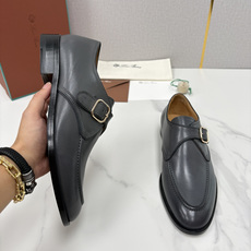 💋💍LP家新品 Loro Pian* 诺悠*翩雅 孟克单扣皮鞋鞋 选用蜡面小牛皮打造 独特的 💋💍LP家新品 Loro Pian* 诺悠*翩雅 孟克单扣皮鞋鞋 选用蜡面小牛皮打造 独特的