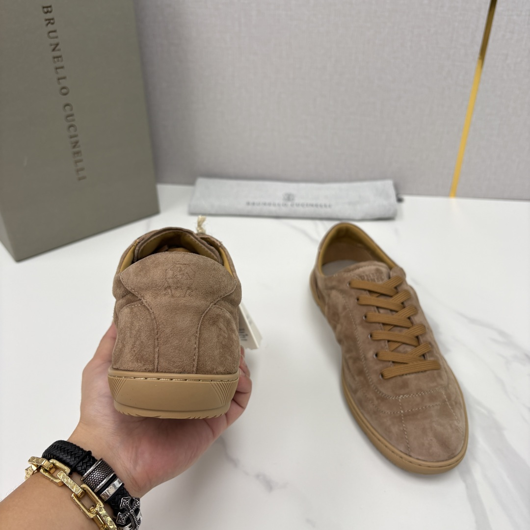 💋💍BC家 Brunello Cucinell* 低调奢华款 新品男款板鞋出货! 此款平底德训运动 💋💍BC家 Brunello Cucinell* 低调奢华款 新品男款板鞋出货! 此款平底德训运动