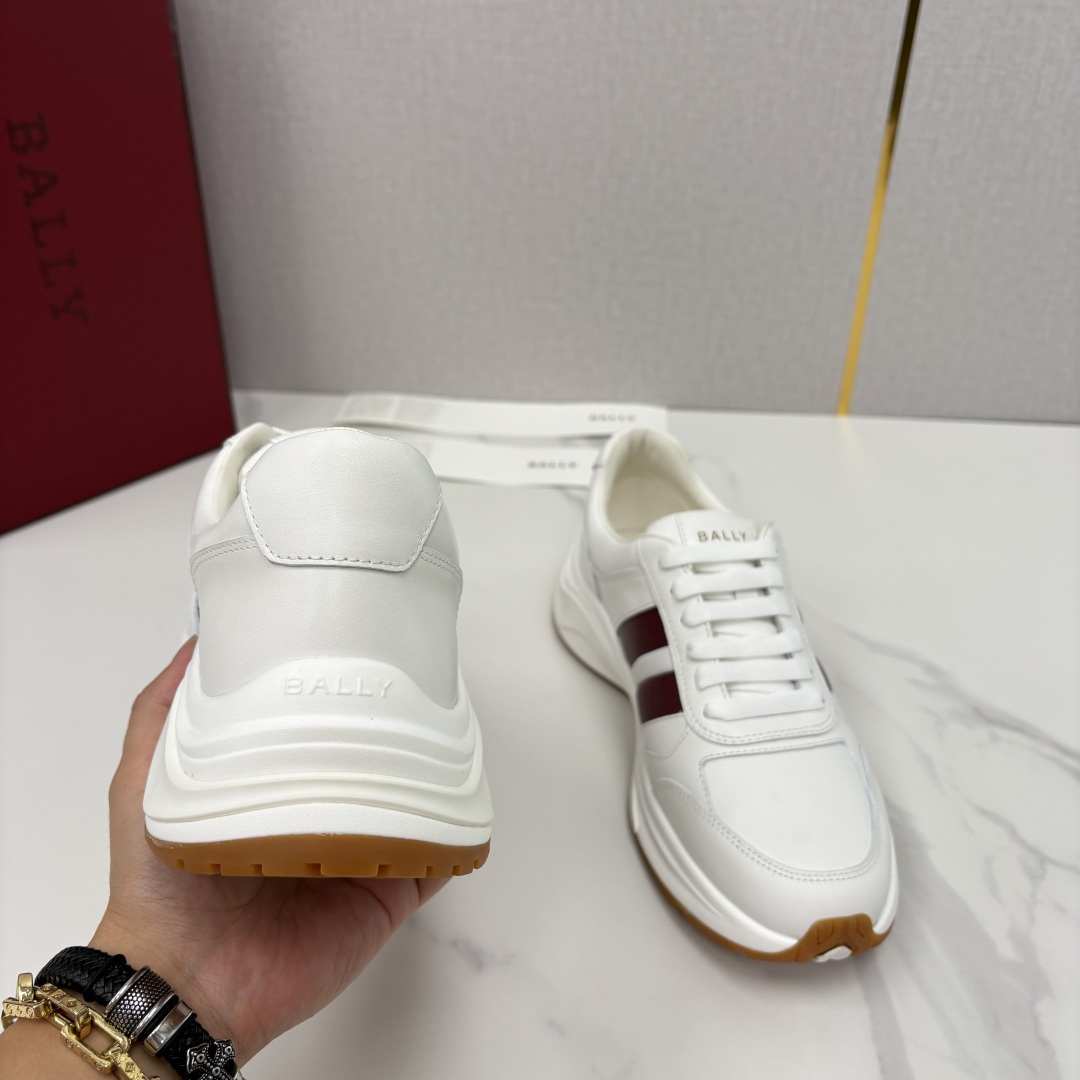 💋💍BL家新品   BAL*Y  巴-利   经典白红条低帮拼接新款休闲运动鞋    高品质细节   这
