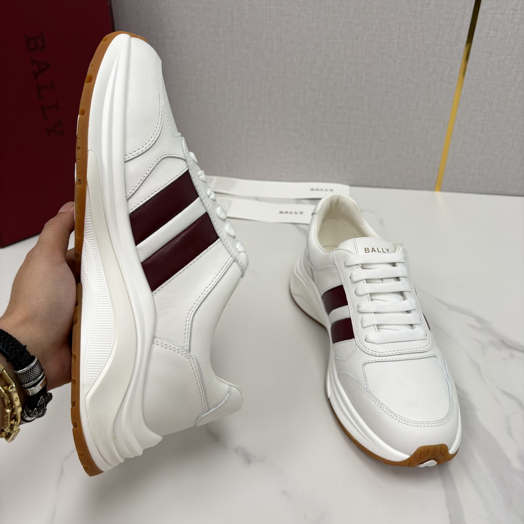 💋💍BL家新品   BAL*Y  巴-利   经典白红条低帮拼接新款休闲运动鞋    高品质细节   这