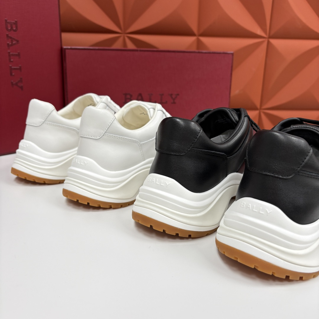 💋💍BL家新品   BAL*Y  巴-利   经典白红条低帮拼接新款休闲运动鞋    高品质细节   这