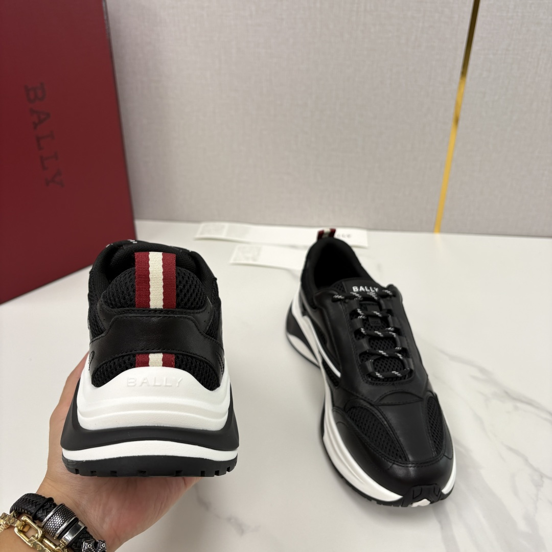💋💍BL家新品   BAL*Y  巴-利   低帮拼接网布新款休闲运动鞋    高品质细节   这款德训