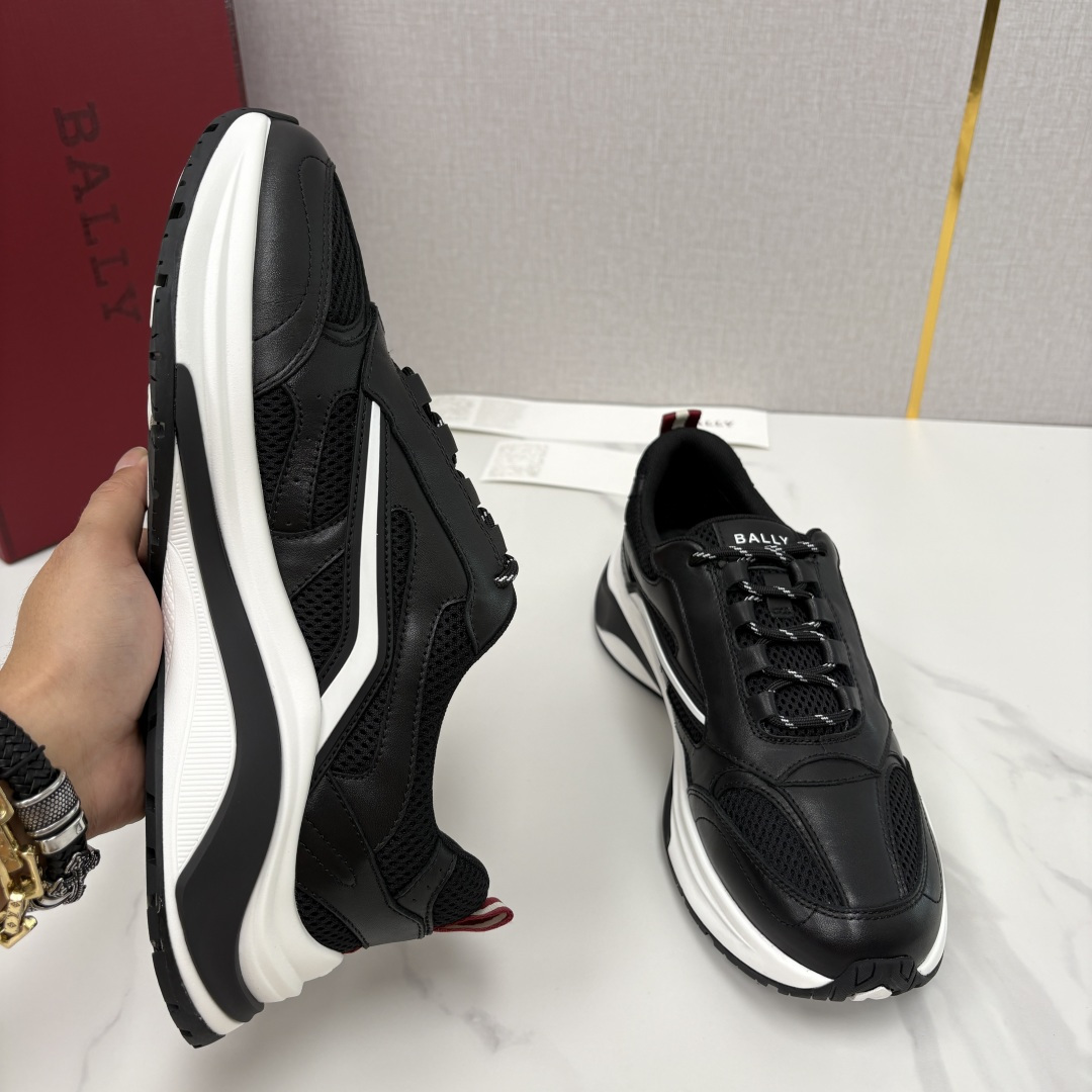 💋💍BL家新品   BAL*Y  巴-利   低帮拼接网布新款休闲运动鞋    高品质细节   这款德训
