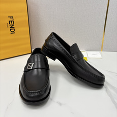 💋💍FD新品 fend* 芬-迪 O’Lock乐福鞋皮鞋 官方 9,600 采用进口牛皮/FF提花布 💋💍FD新品 fend* 芬-迪 O’Lock乐福鞋皮鞋 官方 9,600 采用进口牛皮/FF提花布