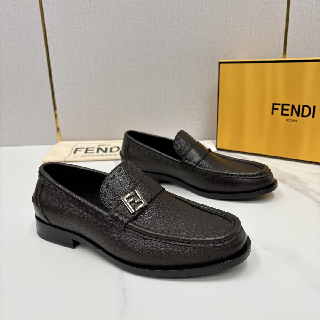 💋💍FD新品 fend* 芬-迪 O’Lock乐福鞋皮鞋 官方 9,600 采用进口牛皮/FF提花布 💋💍FD新品 fend* 芬-迪 O’Lock乐福鞋皮鞋 官方 9,600 采用进口牛皮/FF提花布