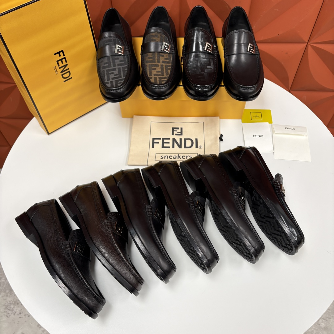 💋💍FD新品 fend* 芬-迪 O’Lock乐福鞋皮鞋 官方 9,600 采用进口牛皮/FF提花布 💋💍FD新品 fend* 芬-迪 O’Lock乐福鞋皮鞋 官方 9,600 采用进口牛皮/FF提花布