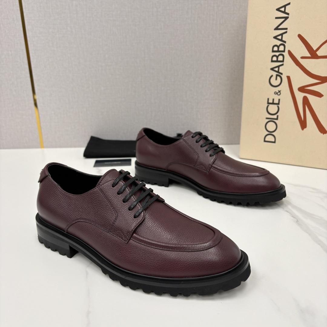 💋💍DG家新品   杜嘉-班纳 Dolce&Gabban* 男士正装鞋厚底鞋     这款乐福鞋皮鞋是把