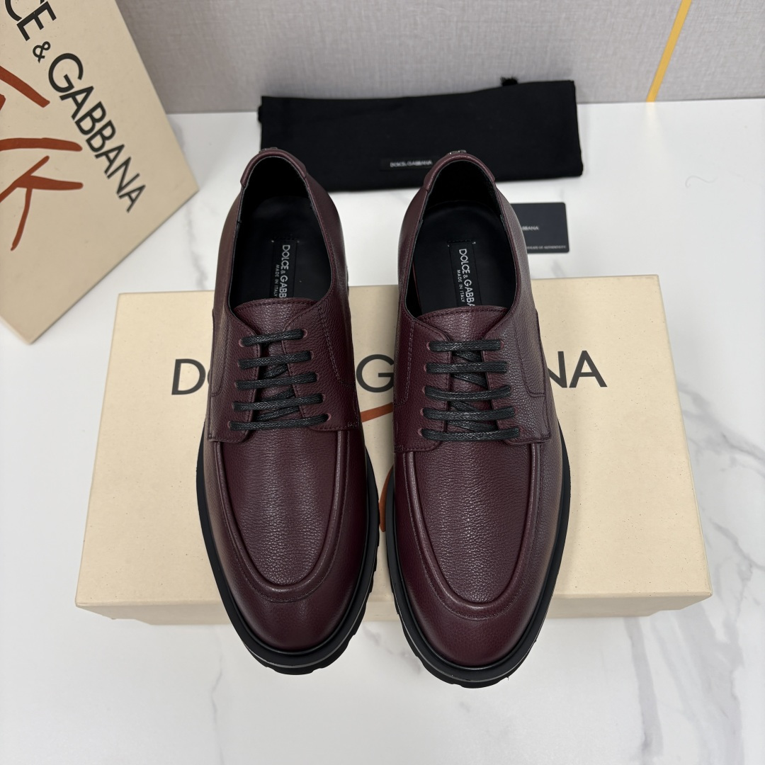 💋💍DG家新品   杜嘉-班纳 Dolce&Gabban* 男士正装鞋厚底鞋     这款乐福鞋皮鞋是把