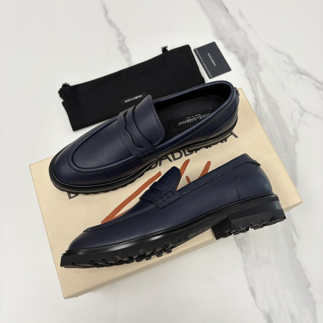💋💍DG家新品   杜嘉-班纳 Dolce&Gabban* 男士正装鞋厚底鞋     这款乐福鞋皮鞋是把