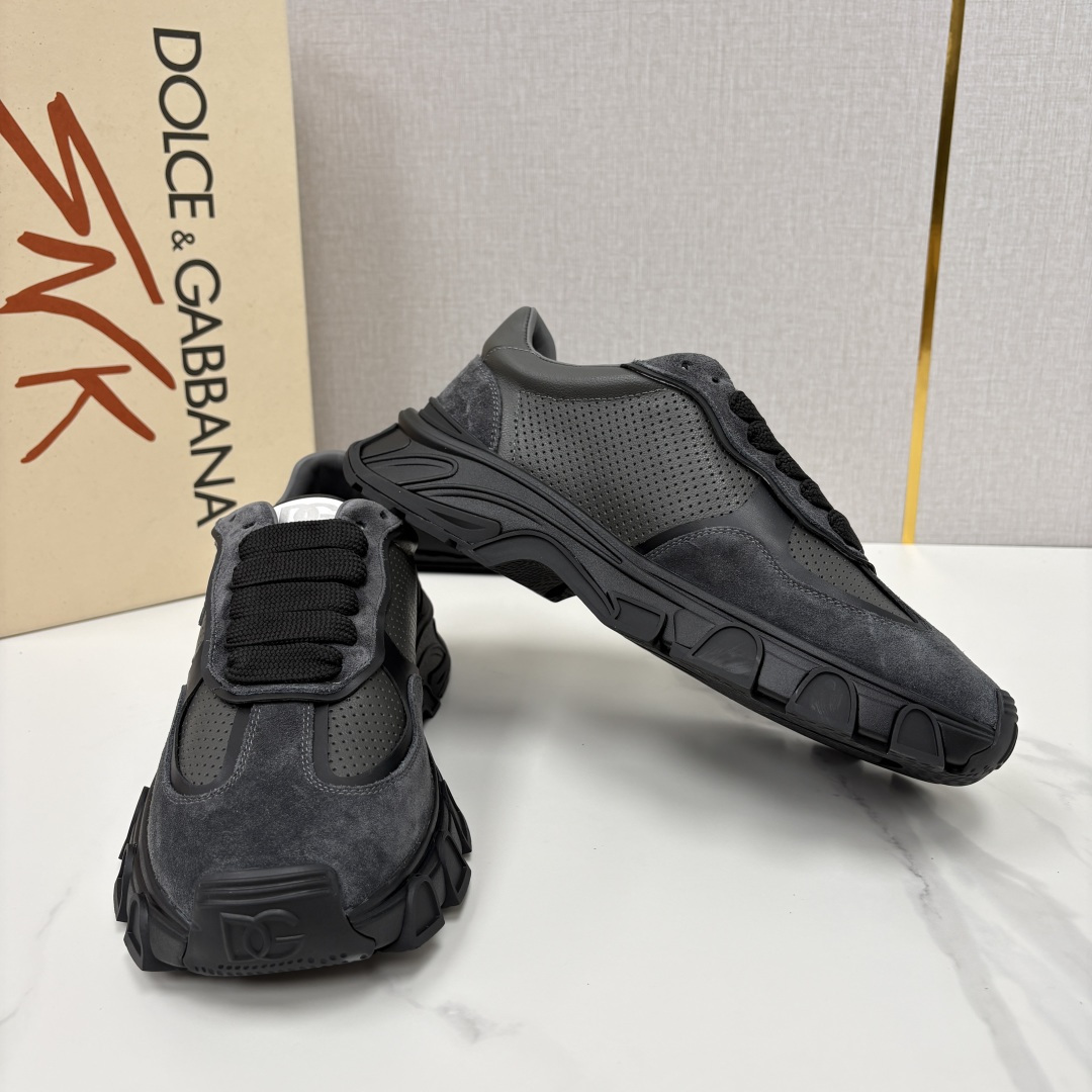 💋💍DG 家新品   Dolce &Gabban*  杜嘉～班纳   奢华复古机能风潮     Coun