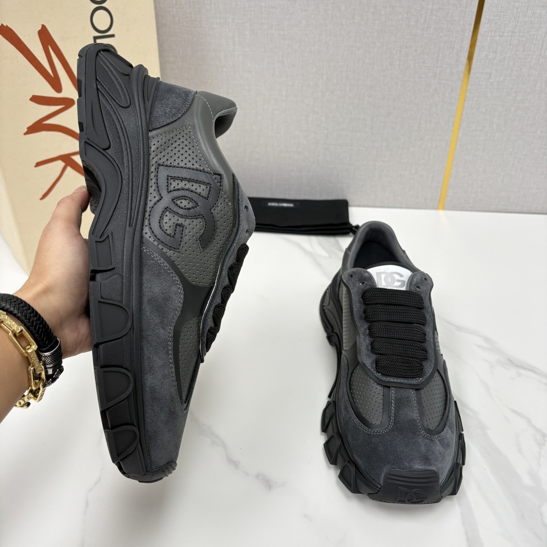 💋💍DG 家新品   Dolce &Gabban*  杜嘉～班纳   奢华复古机能风潮     Coun