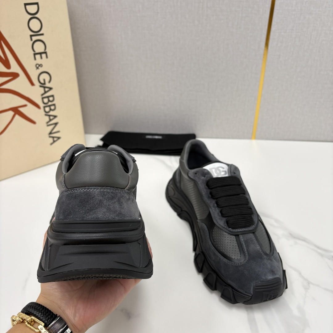 💋💍DG 家新品   Dolce &Gabban*  杜嘉～班纳   奢华复古机能风潮     Coun