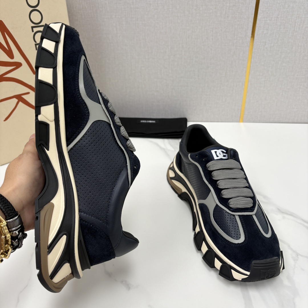 💋💍DG 家新品   Dolce &Gabban*  杜嘉～班纳   奢华复古机能风潮     Coun