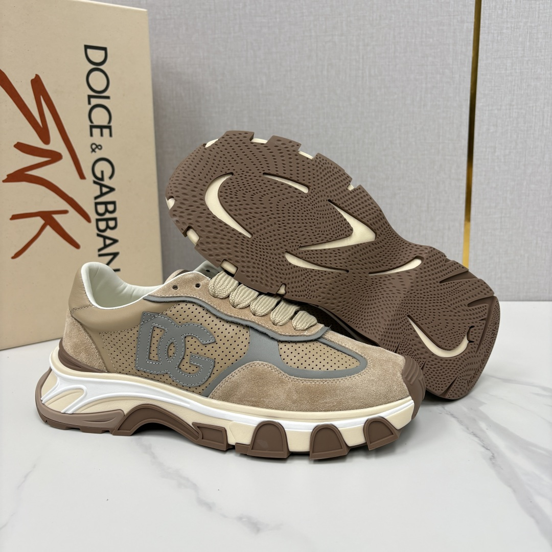 💋💍DG 家新品   Dolce &Gabban*  杜嘉～班纳   奢华复古机能风潮     Coun