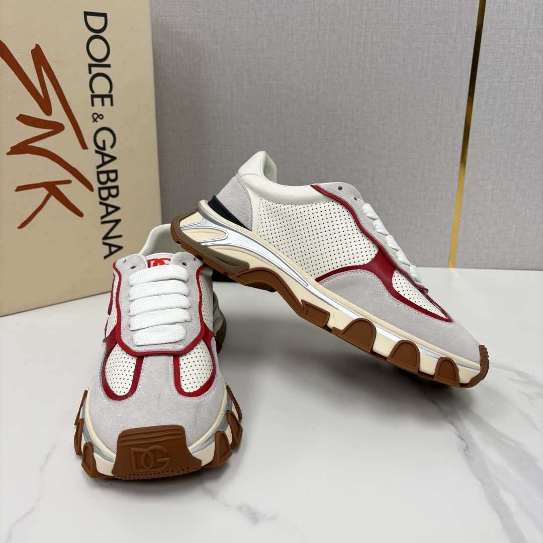 💋💍DG 家新品   Dolce &Gabban*  杜嘉～班纳   奢华复古机能风潮     Coun