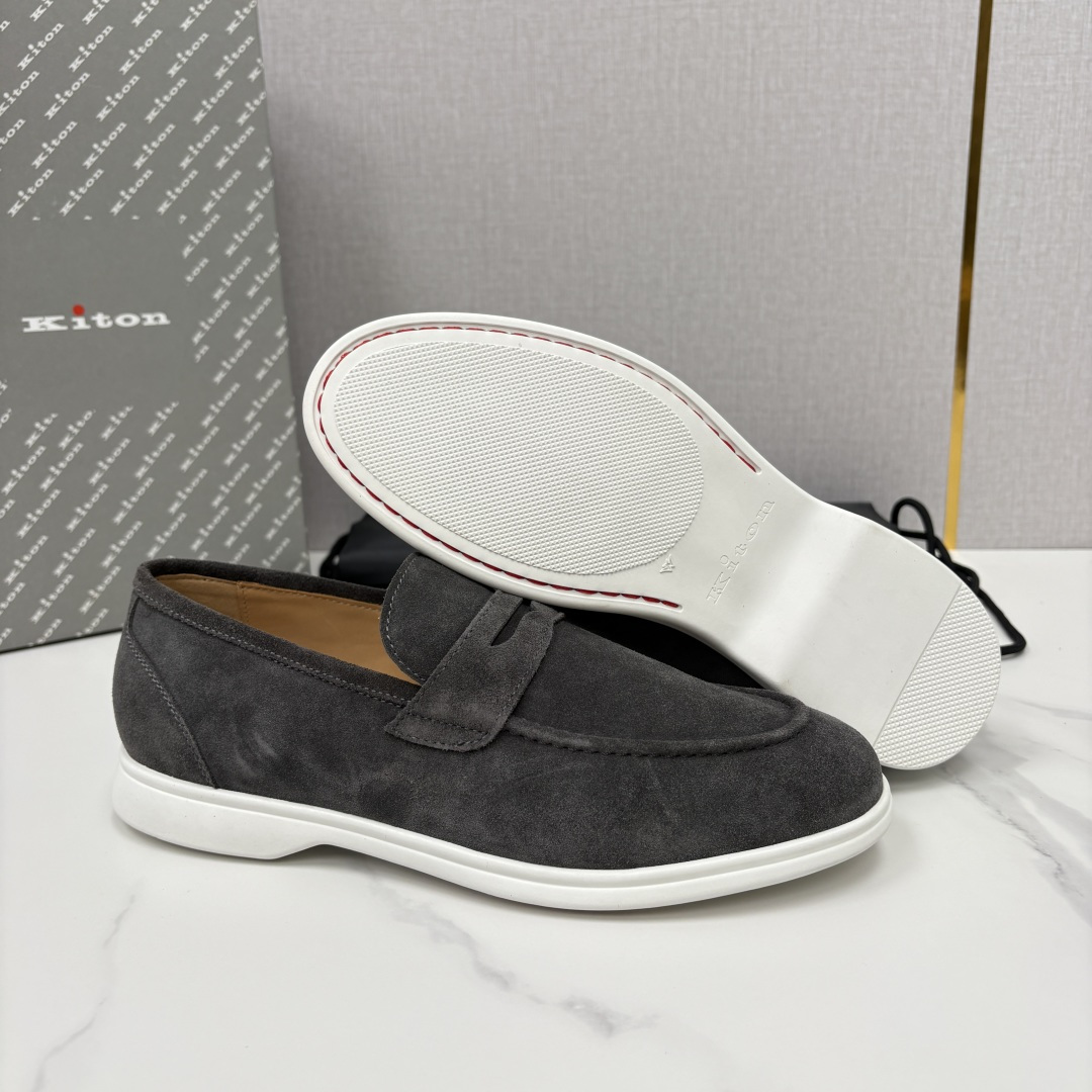 💋💍 Kito*n 新品   男士老钱风乐福鞋   鞋面采用高丝光磨砂牛皮设计，磨砂皮细腻软糯，Kito