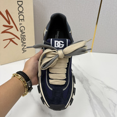💋💍DG 家新品 Dolce &Gabban* 杜嘉~班纳 奢华复古机能风潮 Coun 💋💍DG 家新品 Dolce &Gabban* 杜嘉~班纳 奢华复古机能风潮 Coun