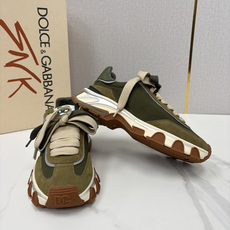 💋💍DG 家新品 Dolce &Gabban* 杜嘉~班纳 奢华复古机能风潮 Coun 💋💍DG 家新品 Dolce &Gabban* 杜嘉~班纳 奢华复古机能风潮 Coun