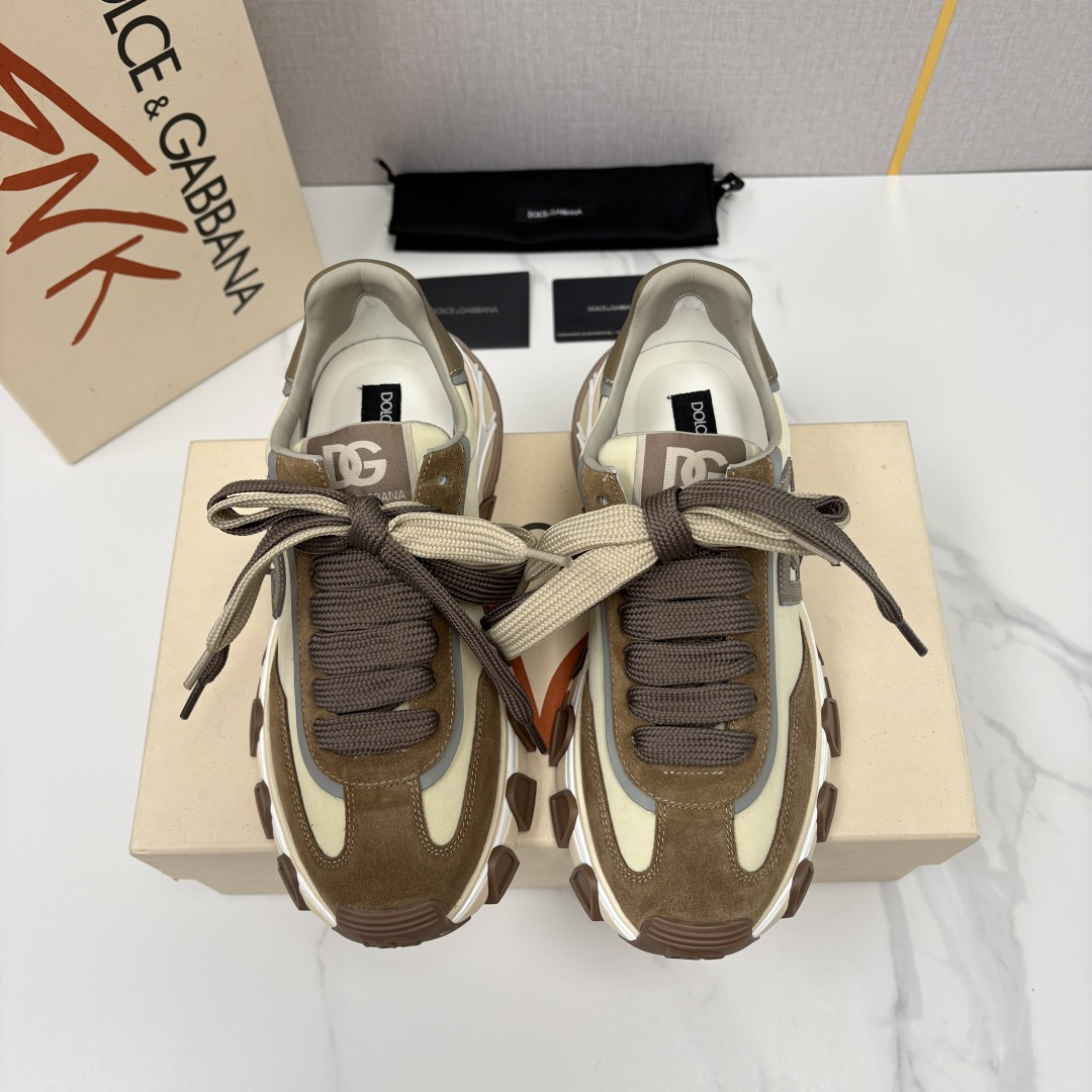 💋💍DG 家新品   Dolce &Gabban*  杜嘉～班纳   奢华复古机能风潮     Coun