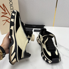 💋💍DG 家新品 Dolce &Gabban* 杜嘉~班纳 奢华复古机能风潮 Coun 💋💍DG 家新品 Dolce &Gabban* 杜嘉~班纳 奢华复古机能风潮 Coun