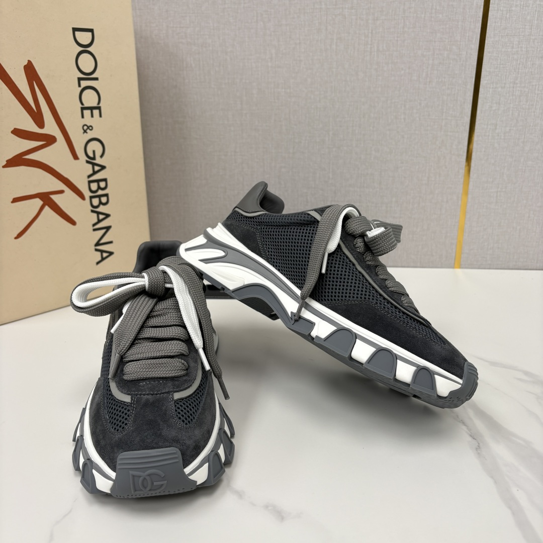 💋💍DG 家新品   Dolce &Gabban*  杜嘉～班纳   奢华复古机能风潮     Coun