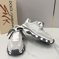 💋💍DG 家新品 Dolce &Gabban* 杜嘉~班纳 奢华复古机能风潮 Coun 💋💍DG 家新品 Dolce &Gabban* 杜嘉~班纳 奢华复古机能风潮 Coun