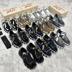 💋💍DG 家新品 Dolce &Gabban* 杜嘉~班纳 奢华复古机能风潮 Coun 💋💍DG 家新品 Dolce &Gabban* 杜嘉~班纳 奢华复古机能风潮 Coun