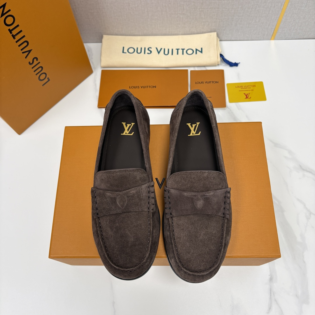 💋💍L 家新品 LOU*S  VUITTO*  新品男士休闲乐福鞋    甄选进口开边珠牛皮/反绒牛皮制