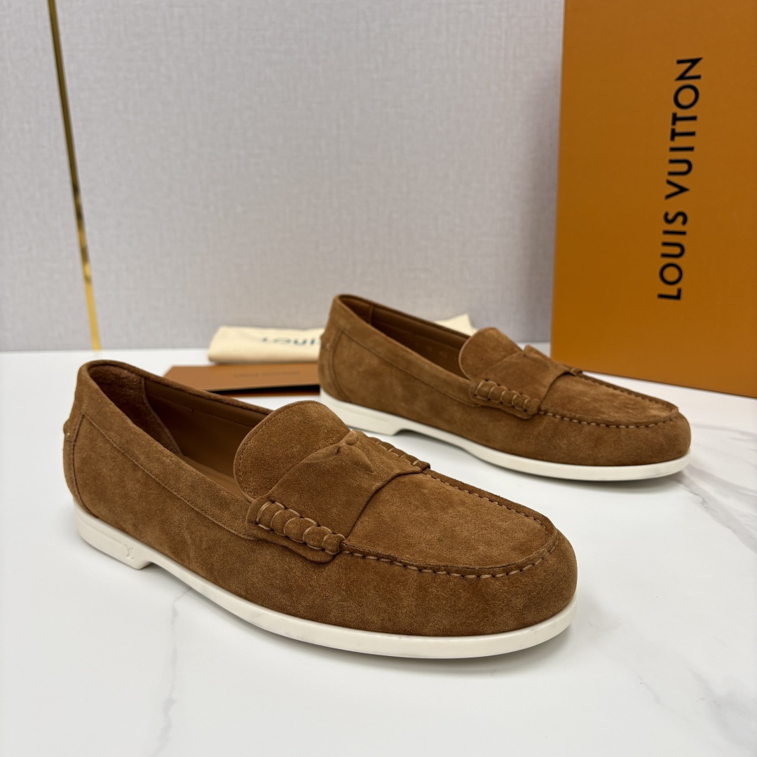 💋💍L 家新品 LOU*S  VUITTO*  新品男士休闲乐福鞋    甄选进口开边珠牛皮/反绒牛皮制