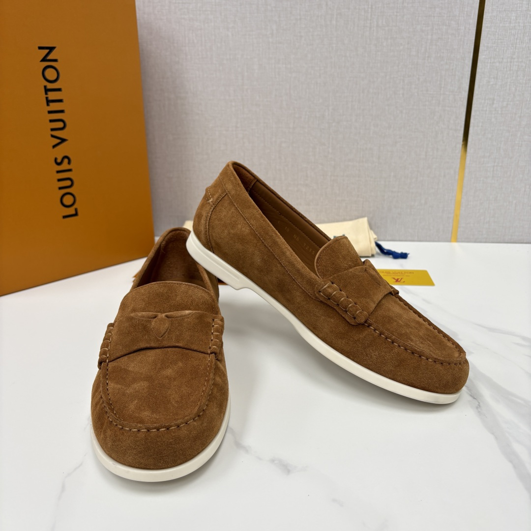 💋💍L 家新品 LOU*S  VUITTO*  新品男士休闲乐福鞋    甄选进口开边珠牛皮/反绒牛皮制