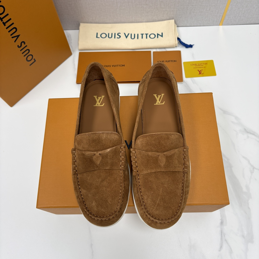 💋💍L 家新品 LOU*S  VUITTO*  新品男士休闲乐福鞋    甄选进口开边珠牛皮/反绒牛皮制