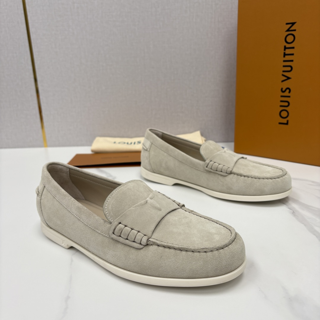 💋💍L 家新品 LOU*S  VUITTO*  新品男士休闲乐福鞋    甄选进口开边珠牛皮/反绒牛皮制