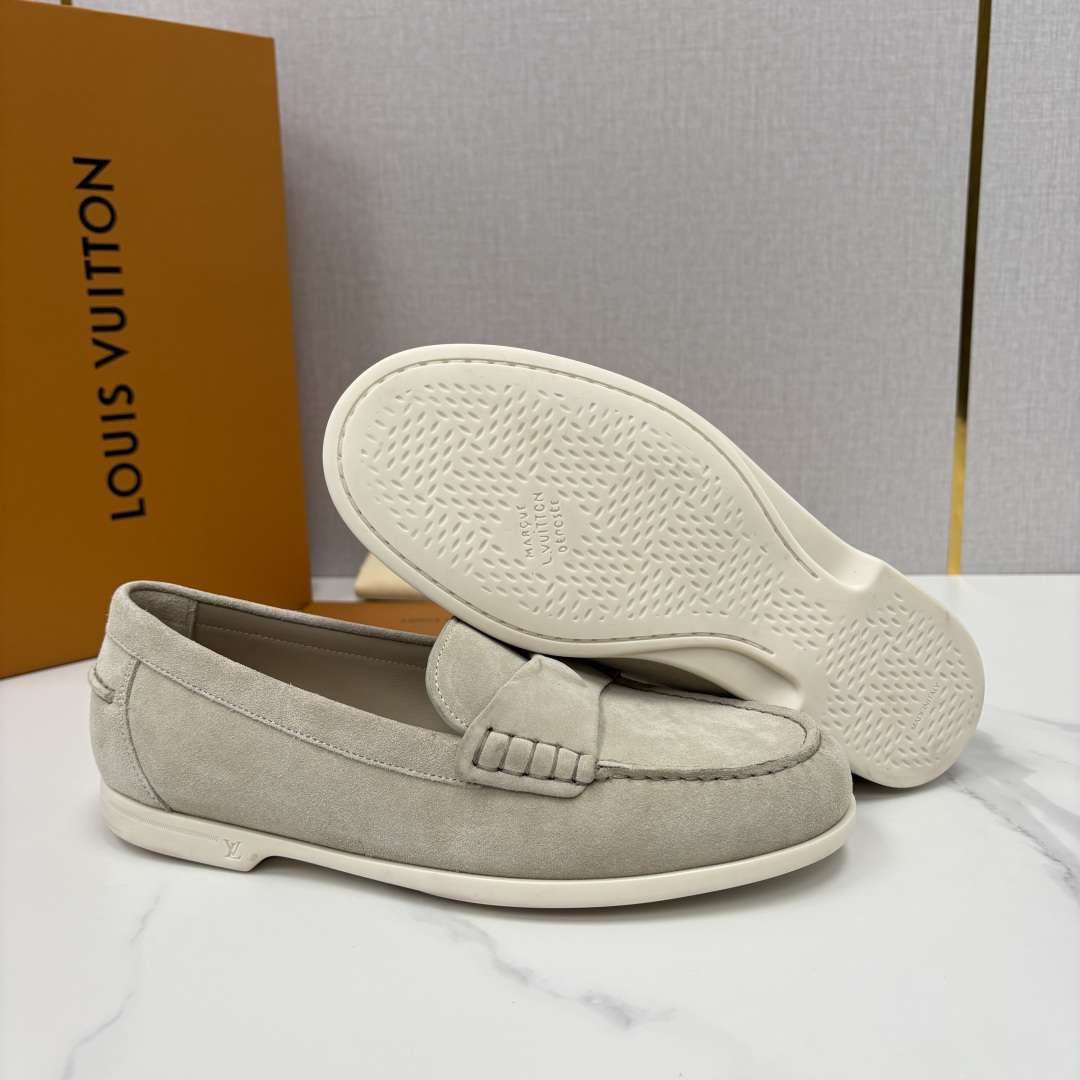 💋💍L 家新品 LOU*S  VUITTO*  新品男士休闲乐福鞋    甄选进口开边珠牛皮/反绒牛皮制