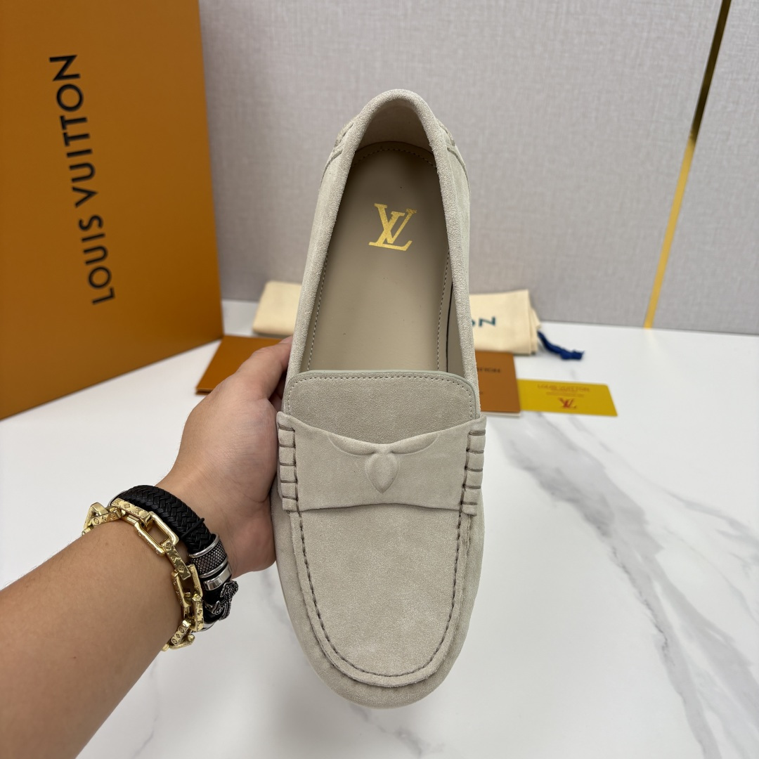 💋💍L 家新品 LOU*S  VUITTO*  新品男士休闲乐福鞋    甄选进口开边珠牛皮/反绒牛皮制