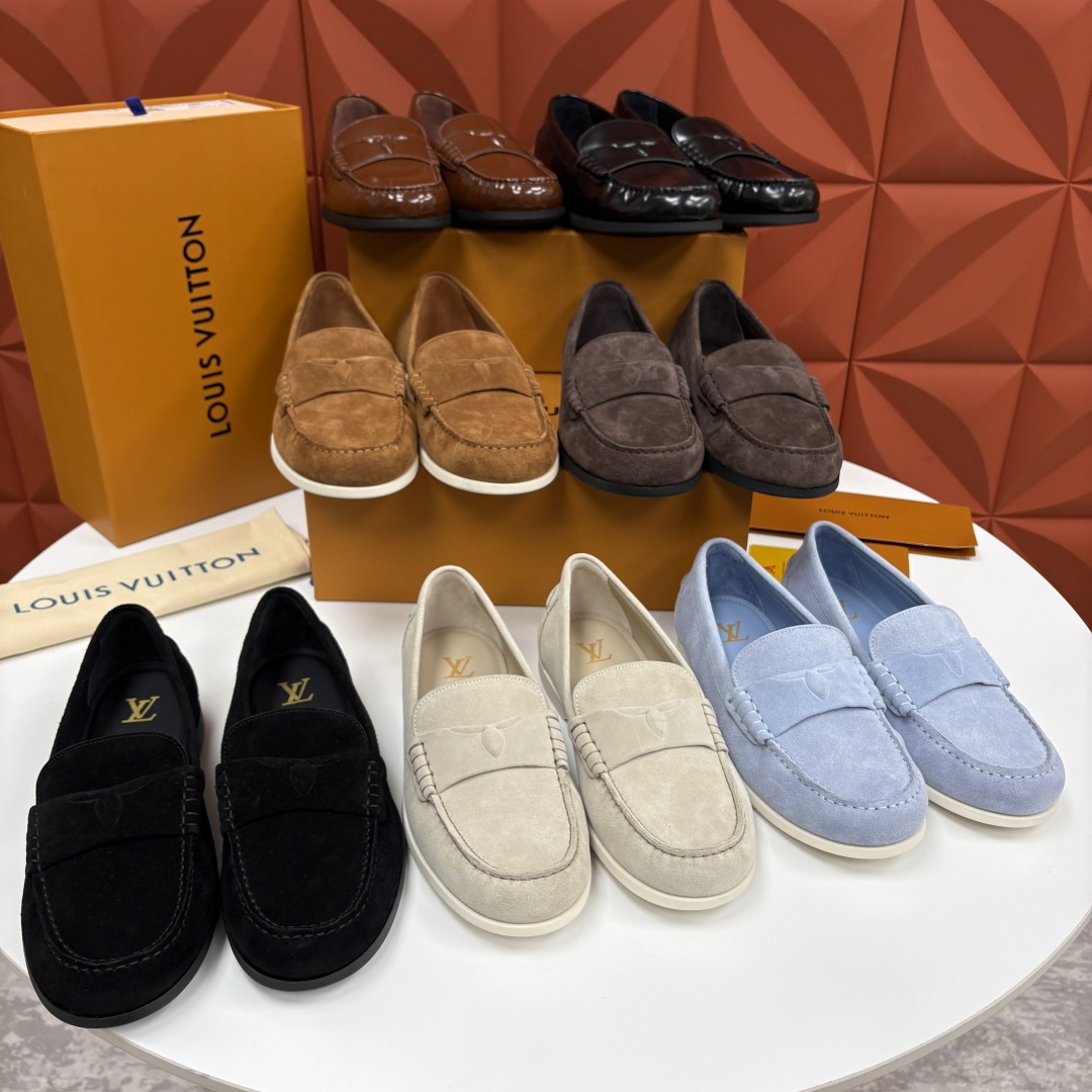💋💍L 家新品 LOU*S  VUITTO*  新品男士休闲乐福鞋    甄选进口开边珠牛皮/反绒牛皮制