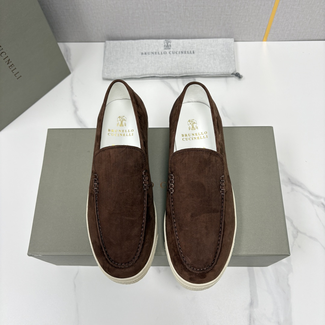 💋💍BC家新品上架  Brunello Cucinell*  牛皮经典乐福鞋  磨砂竖条纹牛皮打造  背