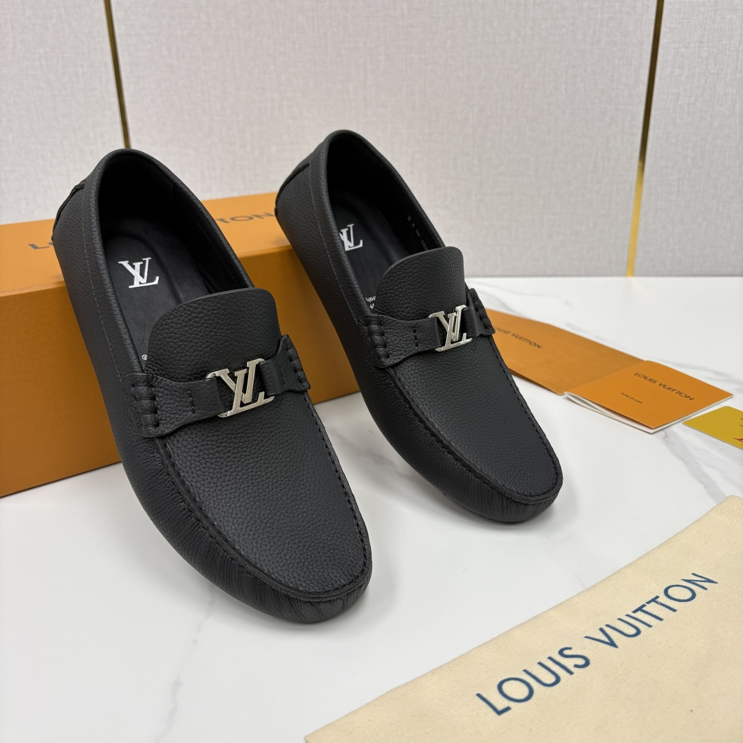 💋💍L家  HOCKENHEIM 莫卡辛鞋 升级版经典豆豆鞋    官方 7,150  作为路易～最具标