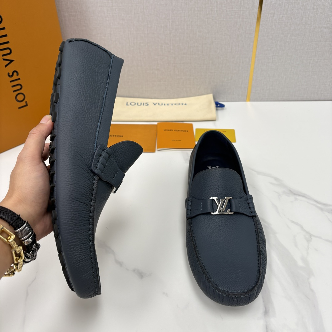💋💍L家  HOCKENHEIM 莫卡辛鞋 升级版经典豆豆鞋    官方 7,150  作为路易～最具标