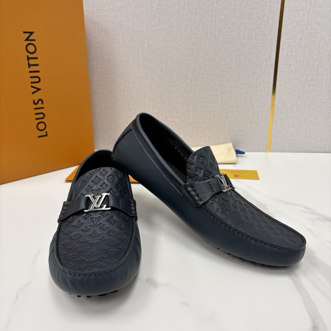 💋💍L家  HOCKENHEIM 莫卡辛鞋 升级版经典豆豆鞋    官方 7,150  作为路易～最具标