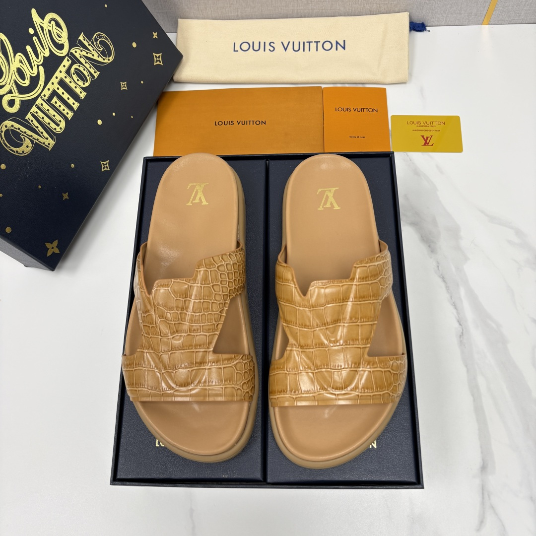 💋💍L家夏季新品  路易-威登    L*V  PORTOFINO 凉拖    将法式奢华与夏日休闲完美