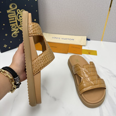 💋💍L家夏季新品 路易-威登 L*V PORTOFINO 凉拖 将法式奢华与夏日休闲完美 💋💍L家夏季新品 路易-威登 L*V PORTOFINO 凉拖 将法式奢华与夏日休闲完美