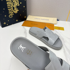 💋💍L家夏季新品 路易-威登 L*V PORTOFINO 凉拖 将法式奢华与夏日休闲完美 💋💍L家夏季新品 路易-威登 L*V PORTOFINO 凉拖 将法式奢华与夏日休闲完美
