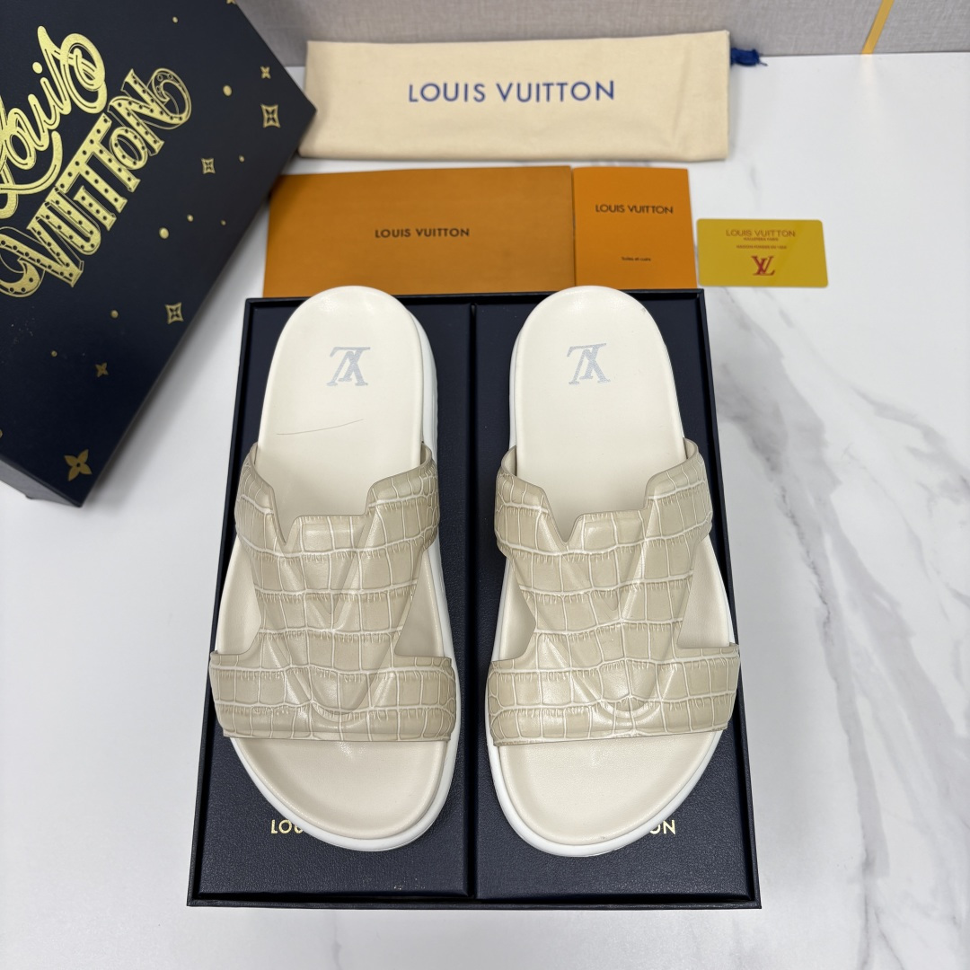 💋💍L家夏季新品  路易-威登    L*V  PORTOFINO 凉拖    将法式奢华与夏日休闲完美
