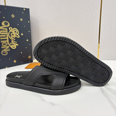 💋💍L家夏季新品 路易-威登 L*V PORTOFINO 凉拖 将法式奢华与夏日休闲完美 💋💍L家夏季新品 路易-威登 L*V PORTOFINO 凉拖 将法式奢华与夏日休闲完美
