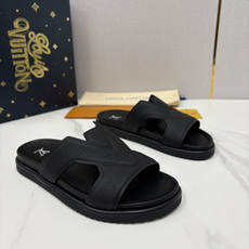 💋💍L家夏季新品 路易-威登 L*V PORTOFINO 凉拖 将法式奢华与夏日休闲完美 💋💍L家夏季新品 路易-威登 L*V PORTOFINO 凉拖 将法式奢华与夏日休闲完美