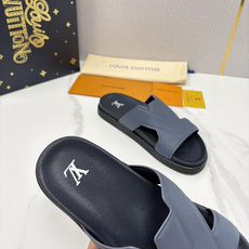 💋💍L家夏季新品 路易-威登 L*V PORTOFINO 凉拖 将法式奢华与夏日休闲完美 💋💍L家夏季新品 路易-威登 L*V PORTOFINO 凉拖 将法式奢华与夏日休闲完美
