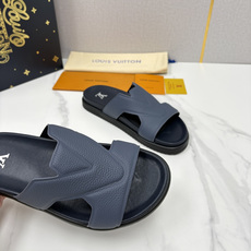 💋💍L家夏季新品 路易-威登 L*V PORTOFINO 凉拖 将法式奢华与夏日休闲完美 💋💍L家夏季新品 路易-威登 L*V PORTOFINO 凉拖 将法式奢华与夏日休闲完美