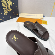 💋💍L家夏季新品 路易-威登 L*V PORTOFINO 凉拖 将法式奢华与夏日休闲完美 💋💍L家夏季新品 路易-威登 L*V PORTOFINO 凉拖 将法式奢华与夏日休闲完美
